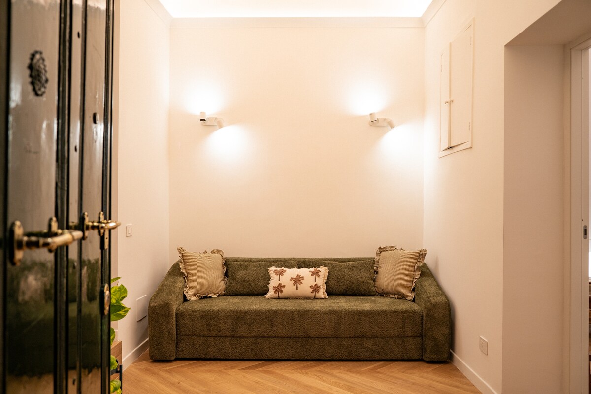 Colosseo - Mida Collection