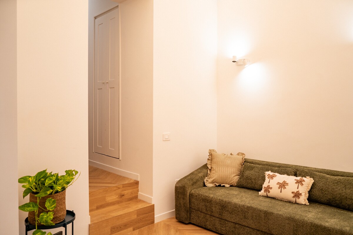 Colosseo - Mida Collection