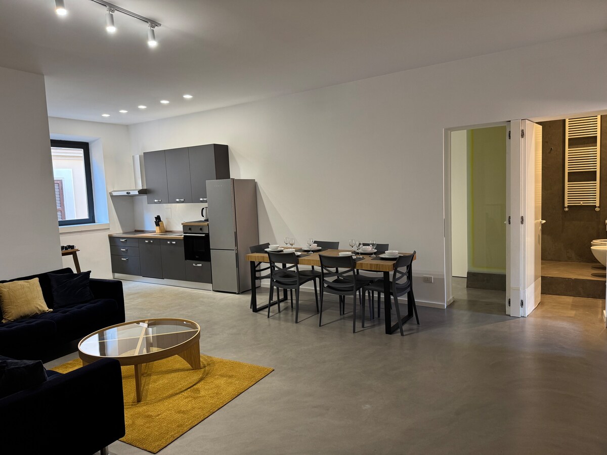 Pantheon - Mida Collection