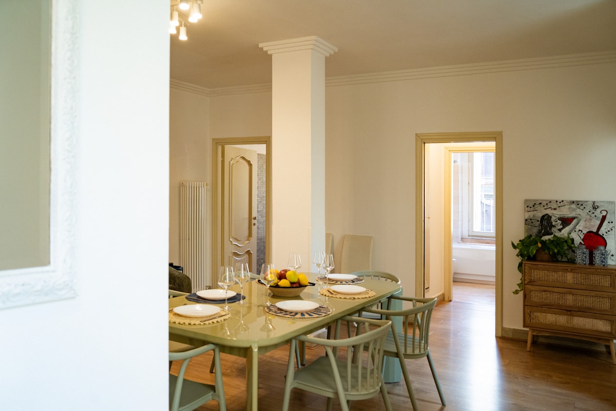 Piazza di Spagna - Mida Collection